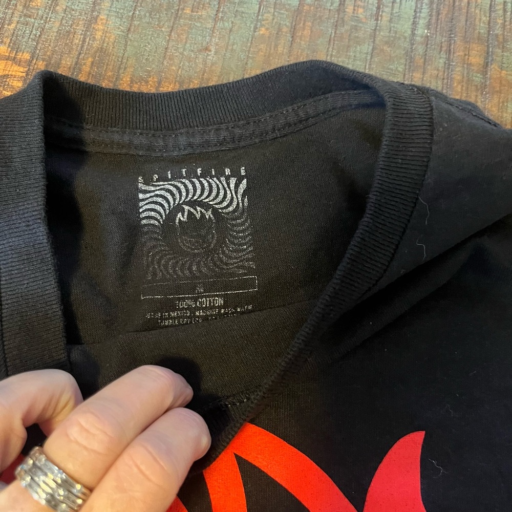 Spitfire Black Tee with Red Design - Picture 2 of 2